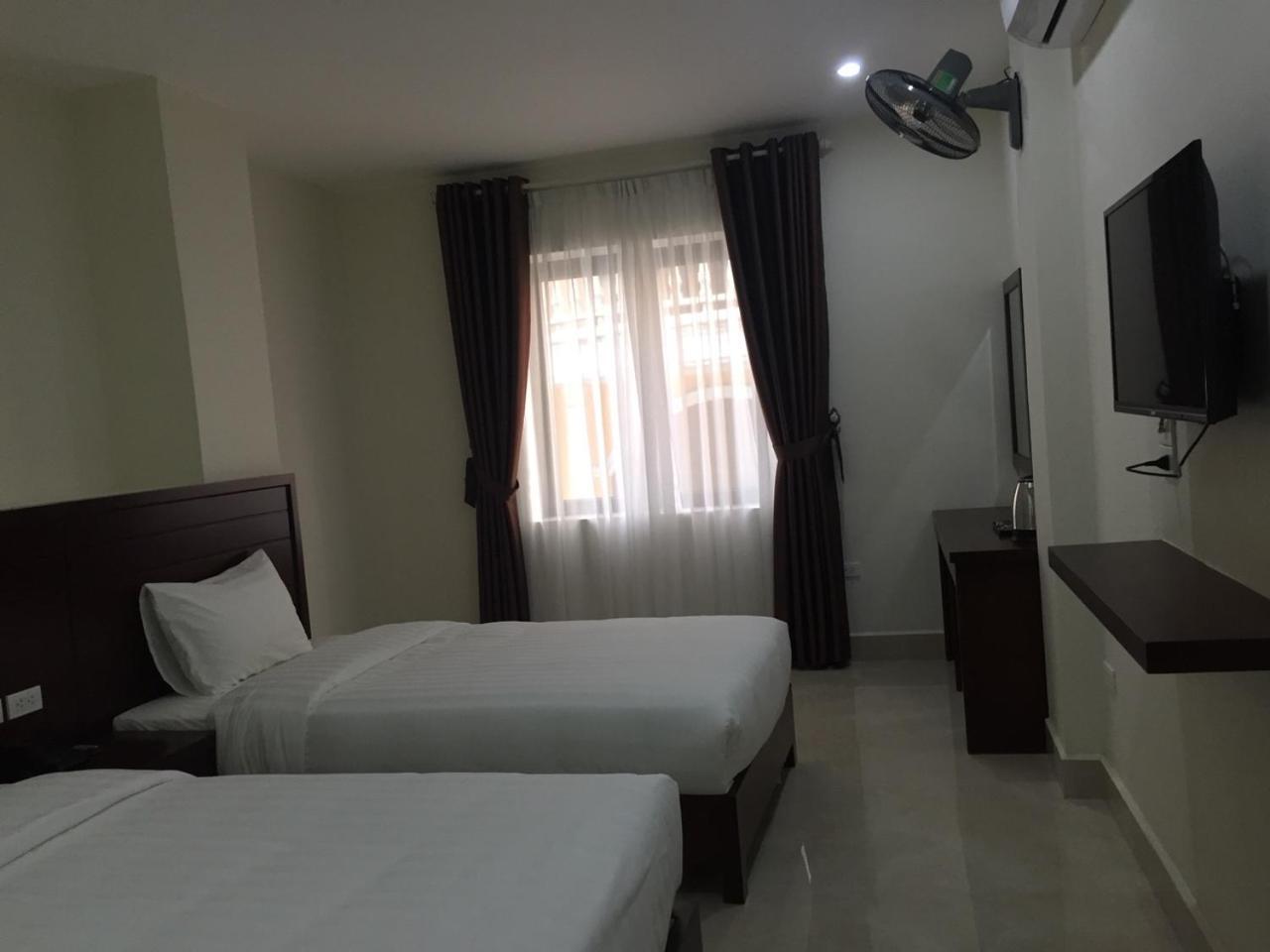 New Sun Hotel Ha Long Esterno foto